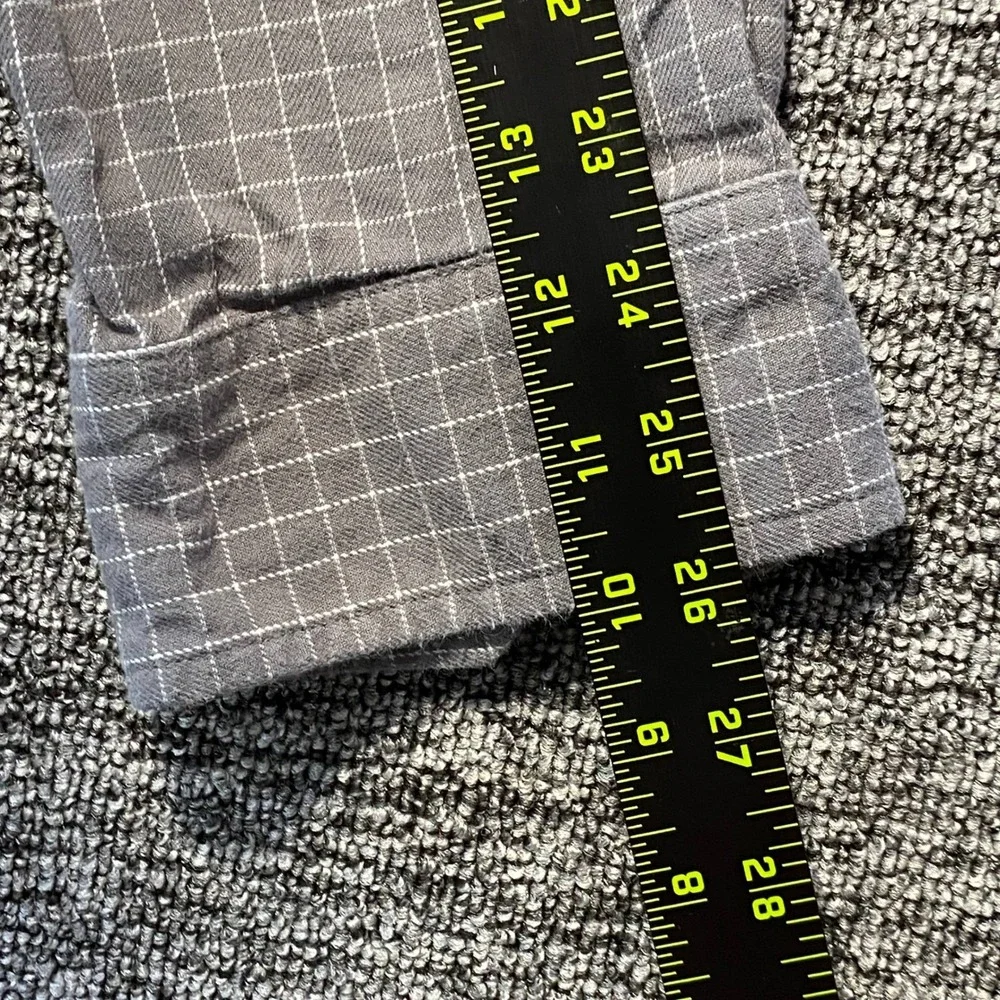 The North Face Circular Design Shirt Mens Large Gray Grid Plaid Cotton Button Up